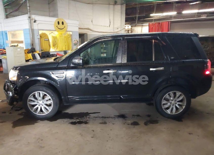 Photo 14 of 2014 Land Rover LR2 (VIN SALFR2BGXEH408514)