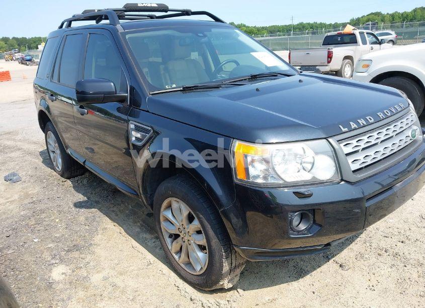 2011 Land Rover LR2 (VIN SALFR2BN2BH272907) main photo