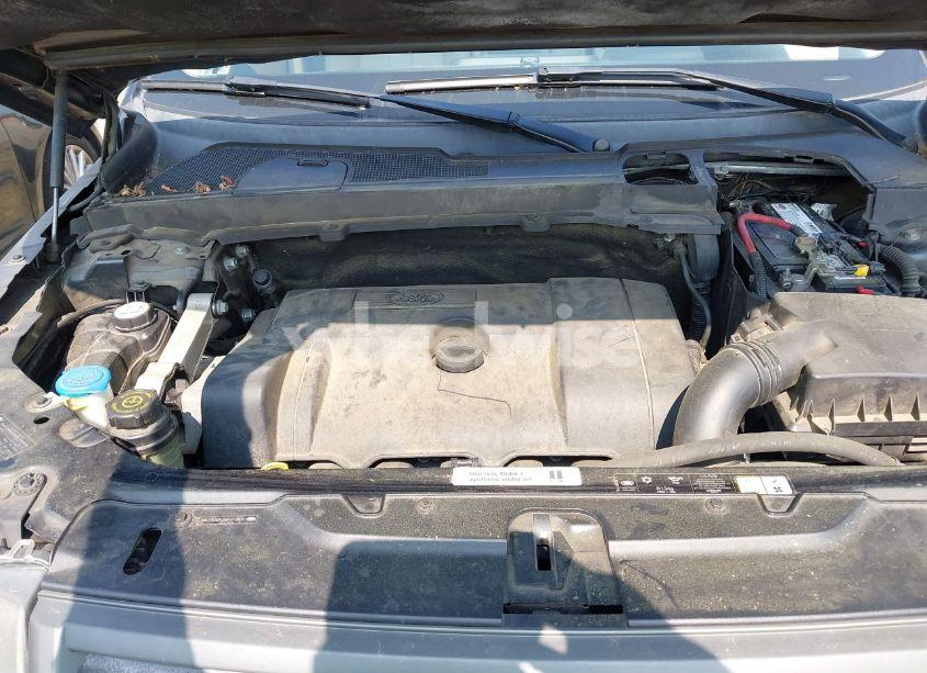 Photo 10 of 2011 Land Rover LR2 (VIN SALFR2BN2BH272907)