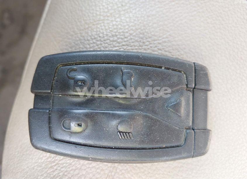 Photo 11 of 2011 Land Rover LR2 (VIN SALFR2BN2BH272907)