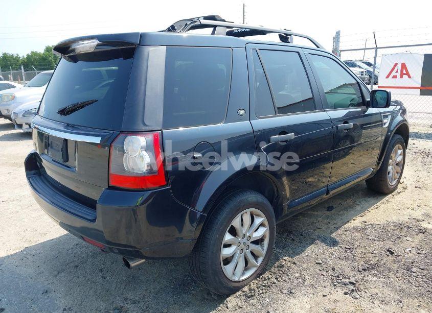 Photo 4 of 2011 Land Rover LR2 (VIN SALFR2BN2BH272907)