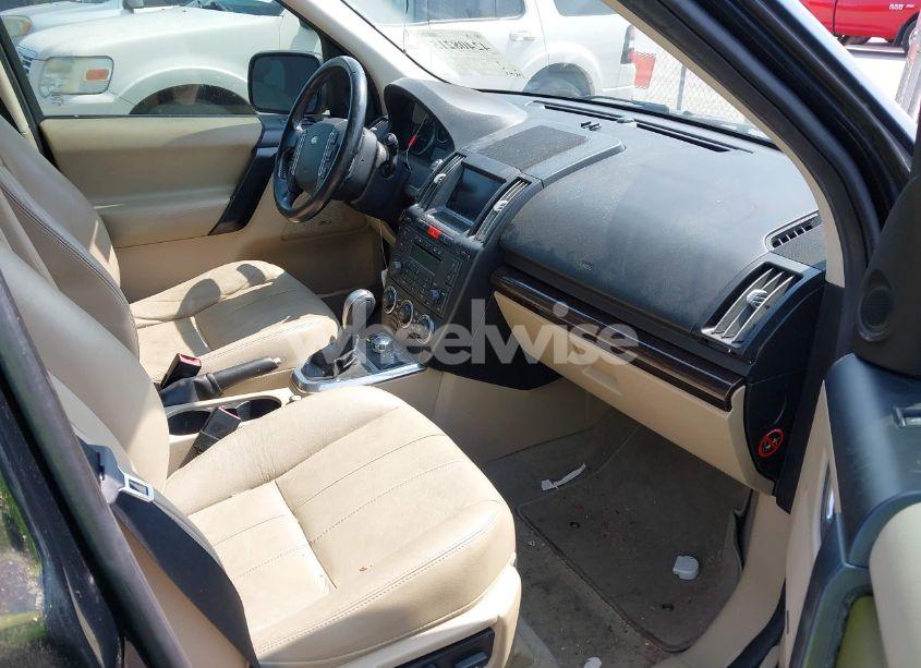 Photo 5 of 2011 Land Rover LR2 (VIN SALFR2BN2BH272907)