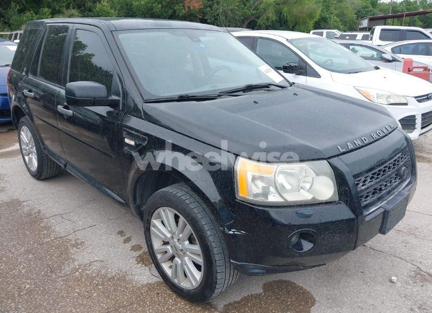 2010 Land Rover LR2 HSE (VIN SALFR2BN3AH215727) main photo