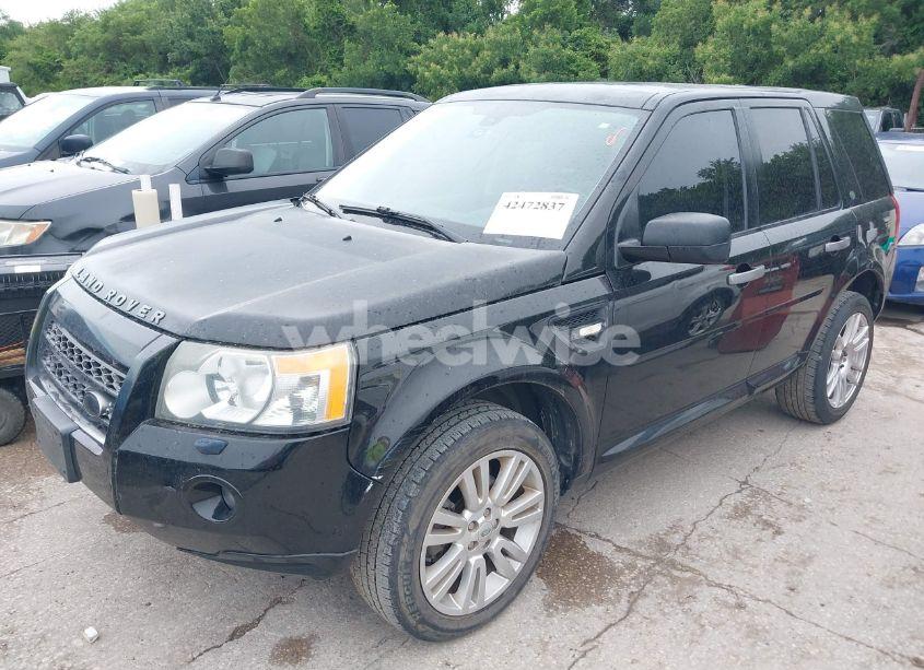 Photo 2 of 2010 Land Rover LR2 HSE (VIN SALFR2BN3AH215727)