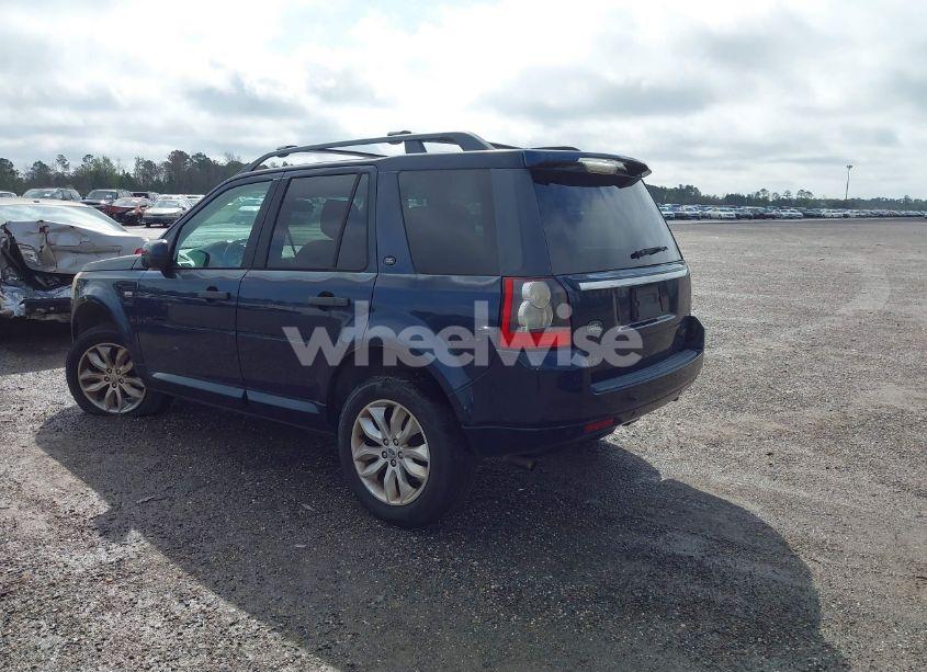 Photo 3 of 2011 Land Rover LR2 (VIN SALFR2BN3BH244436)