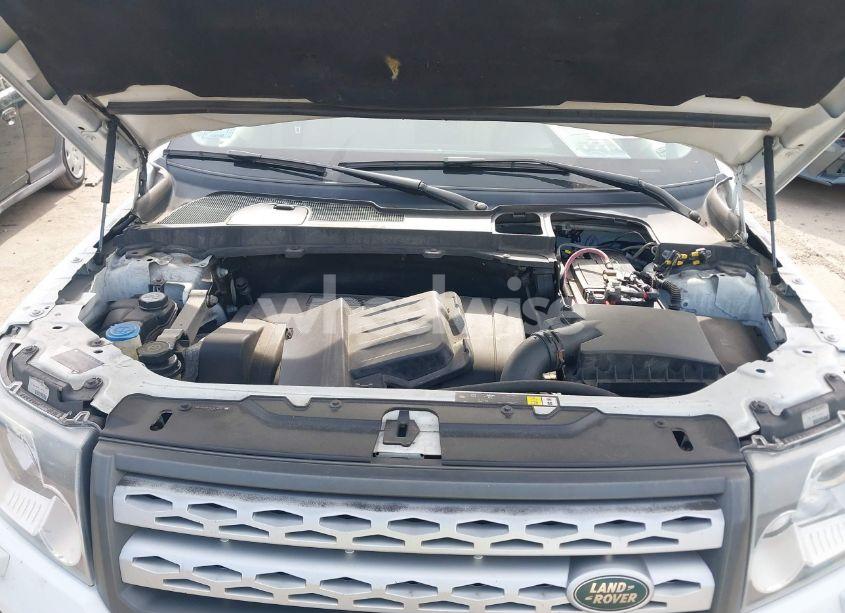 Photo 10 of 2012 Land Rover LR2 (VIN SALFR2BN4CH314222)