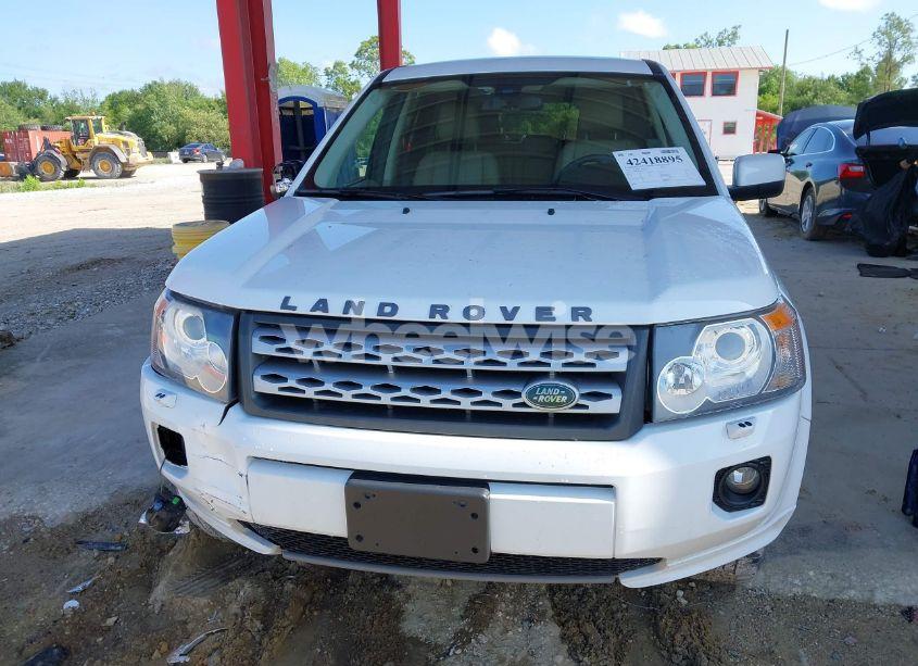 Photo 12 of 2011 Land Rover LR2 (VIN SALFR2BN5BH268155)