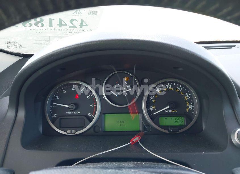 Photo 7 of 2011 Land Rover LR2 (VIN SALFR2BN5BH268155)