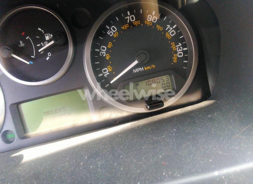 Photo 7 of 2011 Land Rover LR2 (VIN SALFR2BN7BH223783)