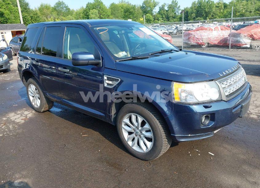 2011 Land Rover LR2 (VIN SALFR2BN9BH235952) main photo