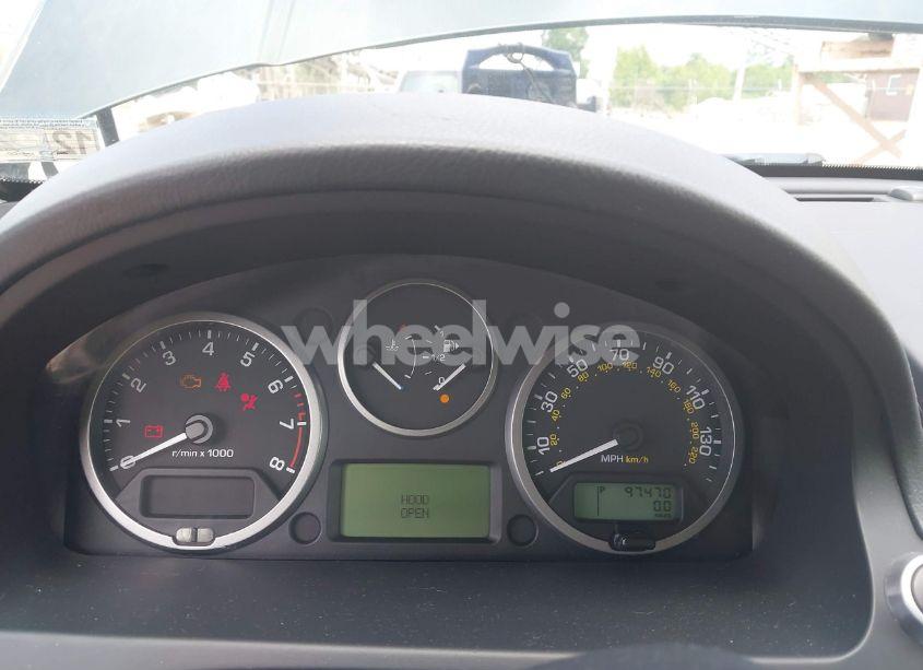 Photo 7 of 2011 Land Rover LR2 (VIN SALFR2BN9BH258938)