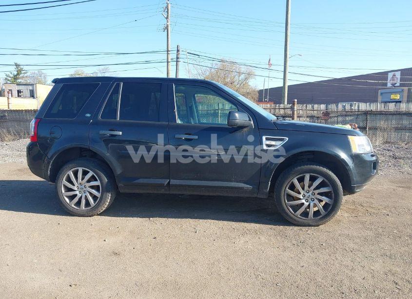 Photo 13 of 2012 Land Rover LR2 (VIN SALFR2BNXCH318114)