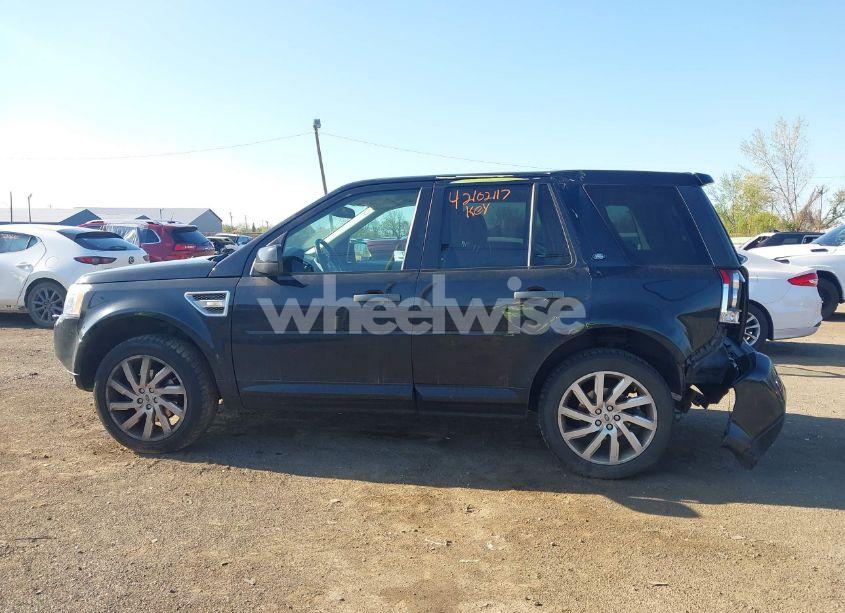 Photo 14 of 2012 Land Rover LR2 (VIN SALFR2BNXCH318114)
