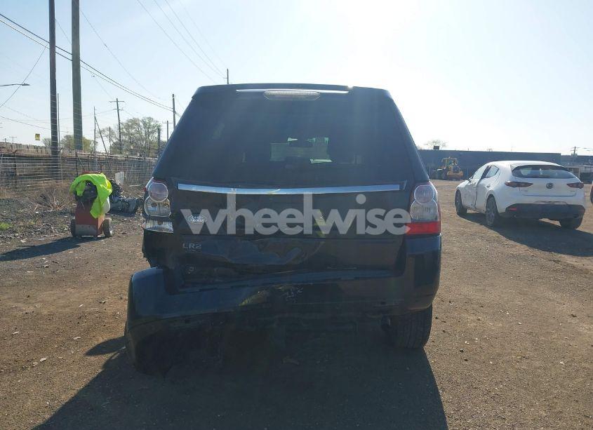 Photo 16 of 2012 Land Rover LR2 (VIN SALFR2BNXCH318114)