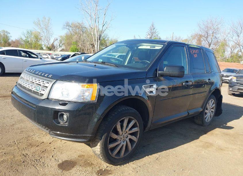 Photo 2 of 2012 Land Rover LR2 (VIN SALFR2BNXCH318114)