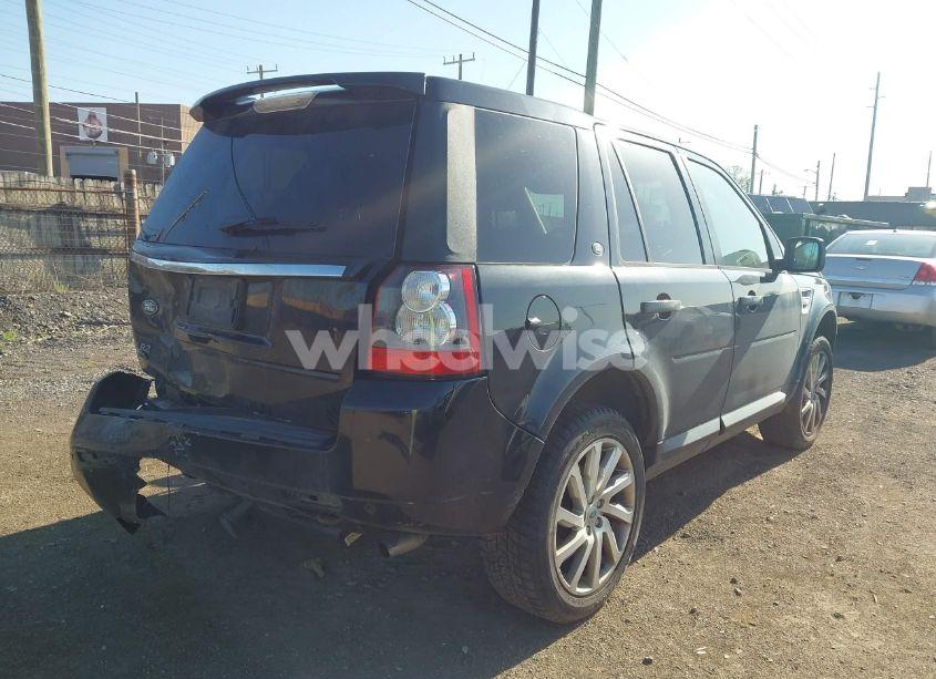 Photo 4 of 2012 Land Rover LR2 (VIN SALFR2BNXCH318114)