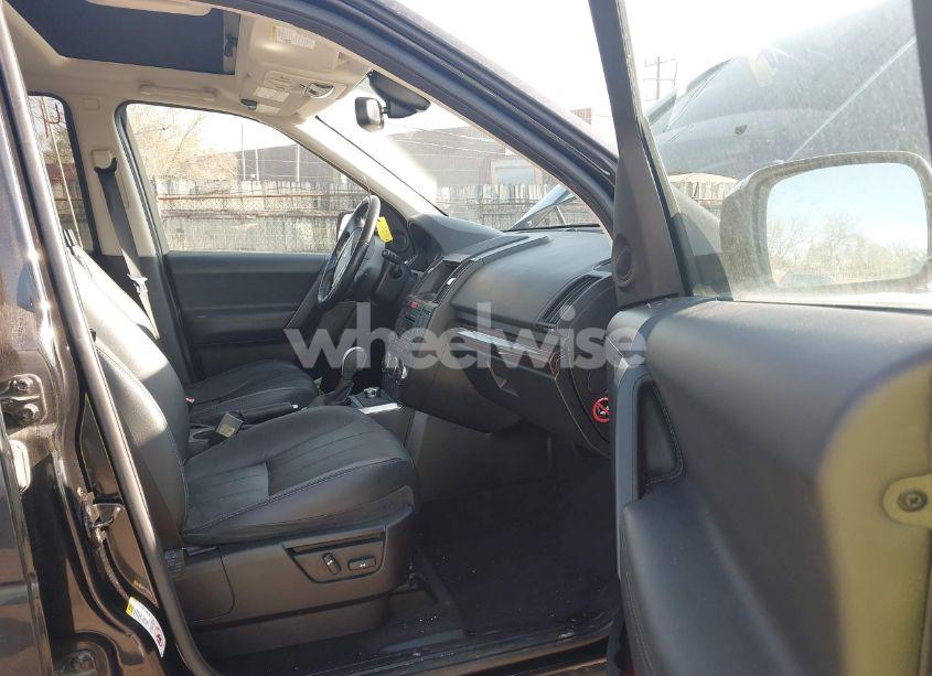 Photo 5 of 2012 Land Rover LR2 (VIN SALFR2BNXCH318114)