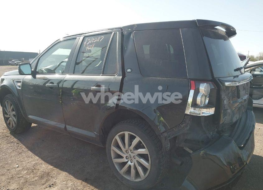 Photo 6 of 2012 Land Rover LR2 (VIN SALFR2BNXCH318114)