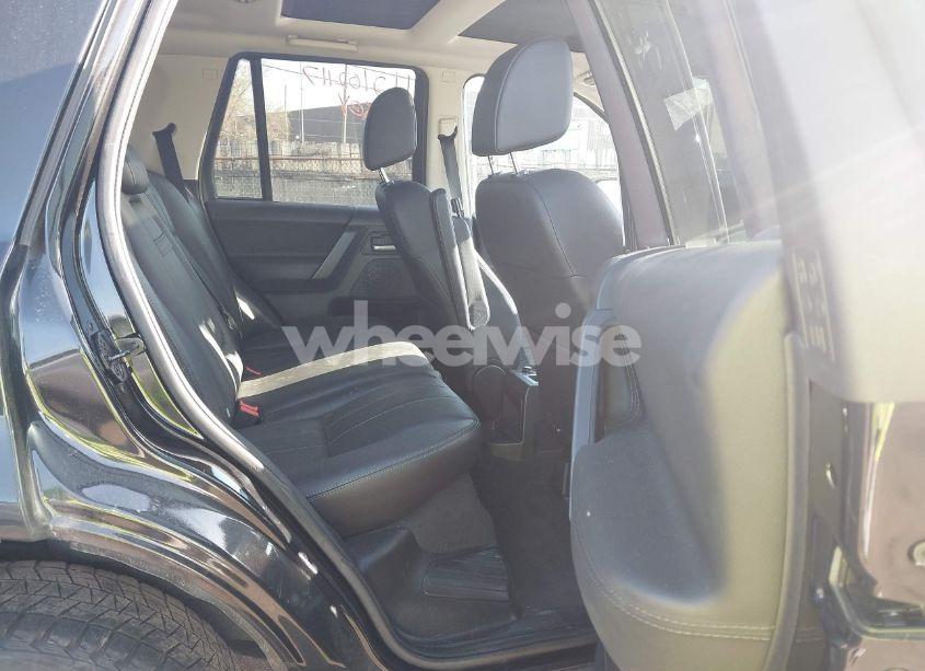 Photo 8 of 2012 Land Rover LR2 (VIN SALFR2BNXCH318114)