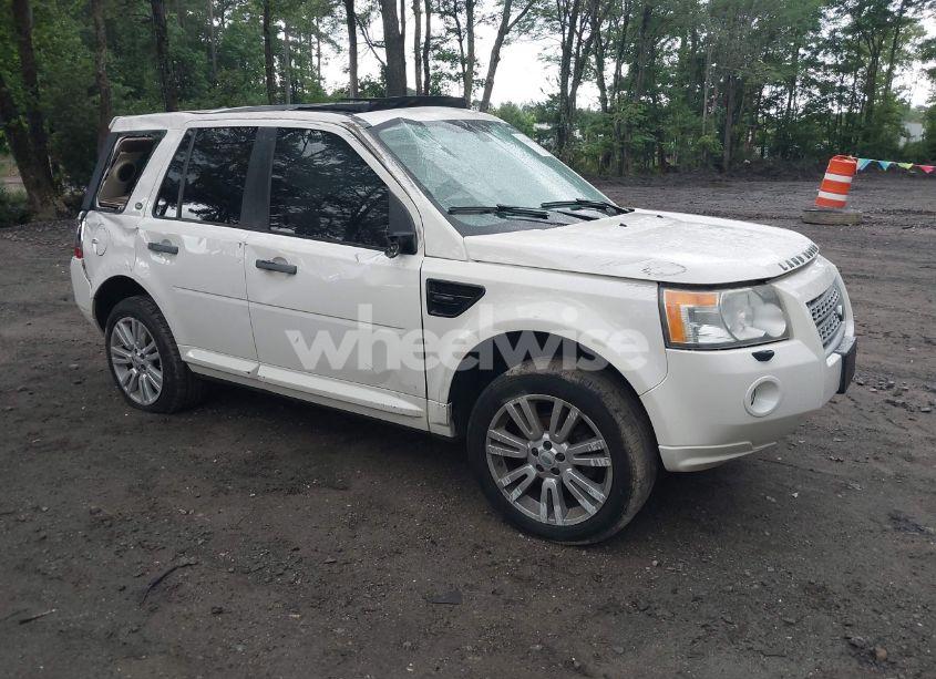 2009 Land Rover LR2 HSE (VIN SALFT24N09H146327) main photo