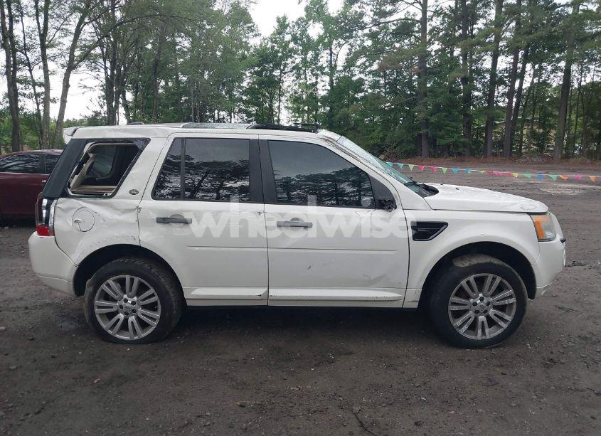 Photo 12 of 2009 Land Rover LR2 HSE (VIN SALFT24N09H146327)