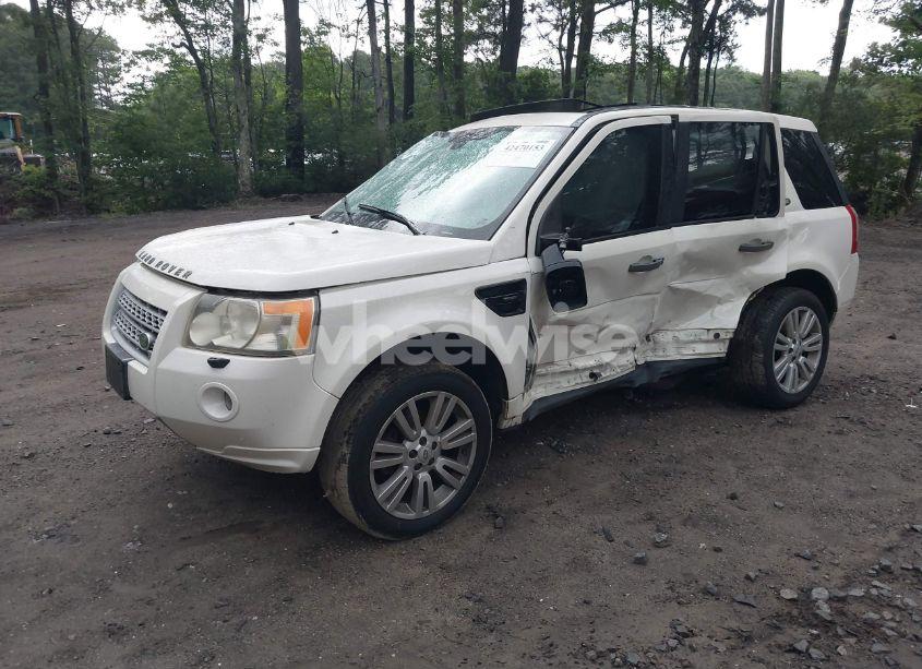 Photo 2 of 2009 Land Rover LR2 HSE (VIN SALFT24N09H146327)