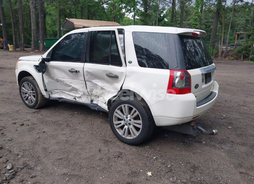 Photo 3 of 2009 Land Rover LR2 HSE (VIN SALFT24N09H146327)