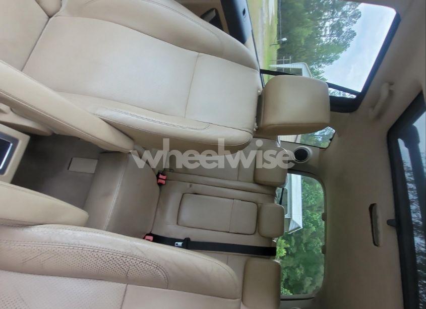 Photo 11 of 2008 Land Rover LR2 HSE (VIN SALFT24N78H108754)