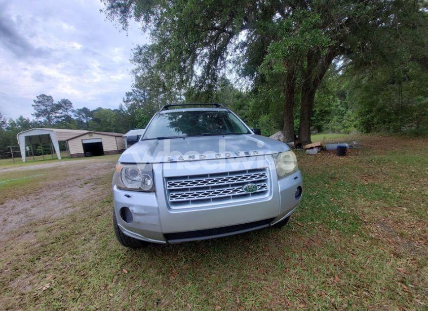 Photo 3 of 2008 Land Rover LR2 HSE (VIN SALFT24N78H108754)