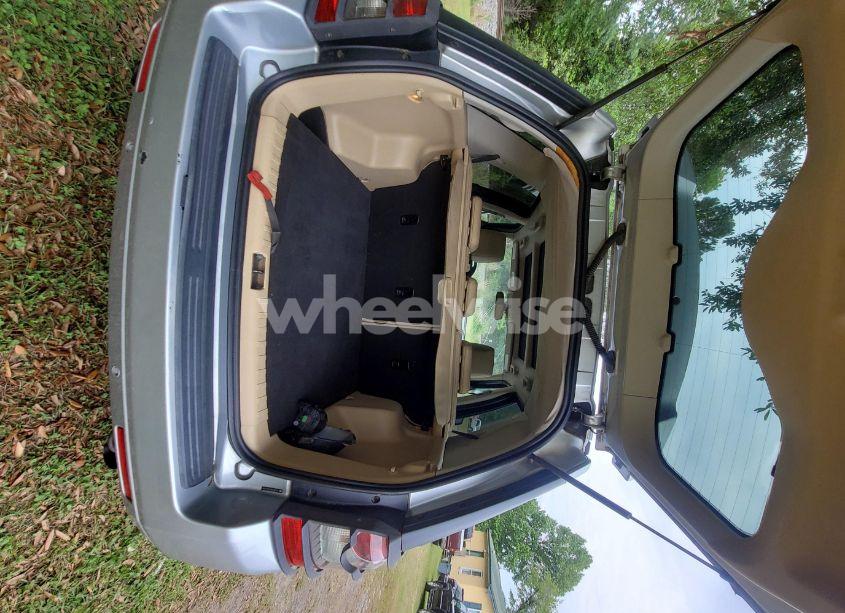 Photo 9 of 2008 Land Rover LR2 HSE (VIN SALFT24N78H108754)