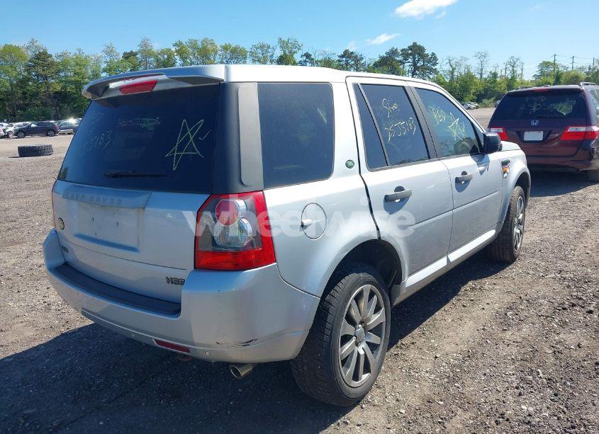 Photo 4 of 2008 Land Rover LR2 HSE (VIN SALFT24N88H097408)