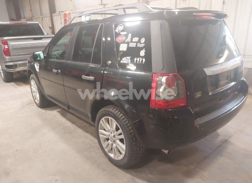 Photo 3 of 2010 Land Rover LR2 HSE (VIN SALFT2BN8AH185156)