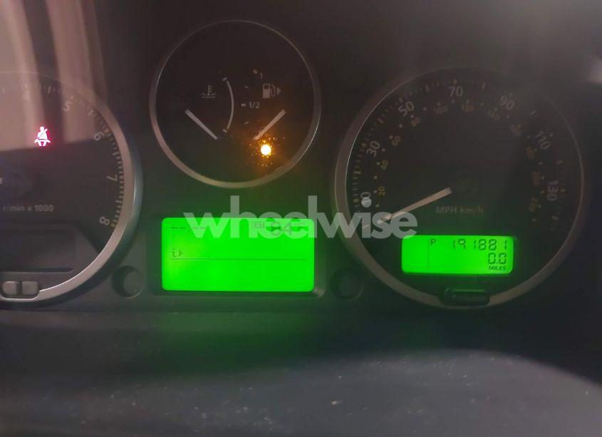 Photo 7 of 2010 Land Rover LR2 HSE (VIN SALFT2BN8AH185156)