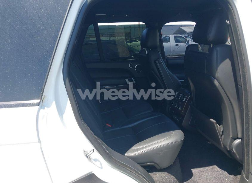 Photo 8 of 2017 Land Rover RANGE ROVER 3.0L V6 SUPERCHARGED (VIN SALGR2FVXHA377114)