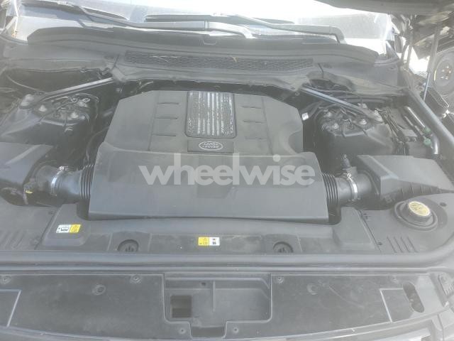 Photo 13 of 2016 LAND ROVER RANGE ROVER (VIN SALGR2PF0GA300984)