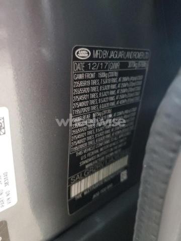 Photo 6 of 2018 LAND ROVER RANGE ROVER (VIN SALGR2RV1JA383840)