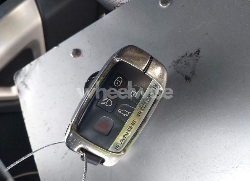 Photo 11 of 2016 Land Rover RANGE ROVER 5.0L V8 SUPERCHARGED (VIN SALGS2EF6GA301144)