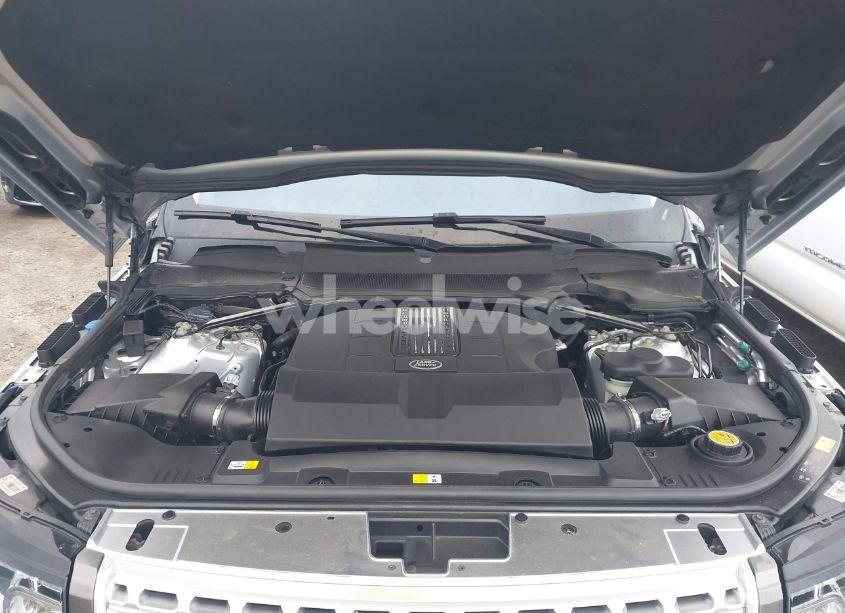 Photo 10 of 2017 Land Rover RANGE ROVER 5.0L V8 SUPERCHARGED (VIN SALGS2FE7HA353681)