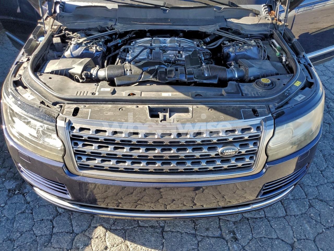 Photo 12 of 2017 LAND ROVER RANGE ROVER HSE (VIN SALGS2FV1HA341851)