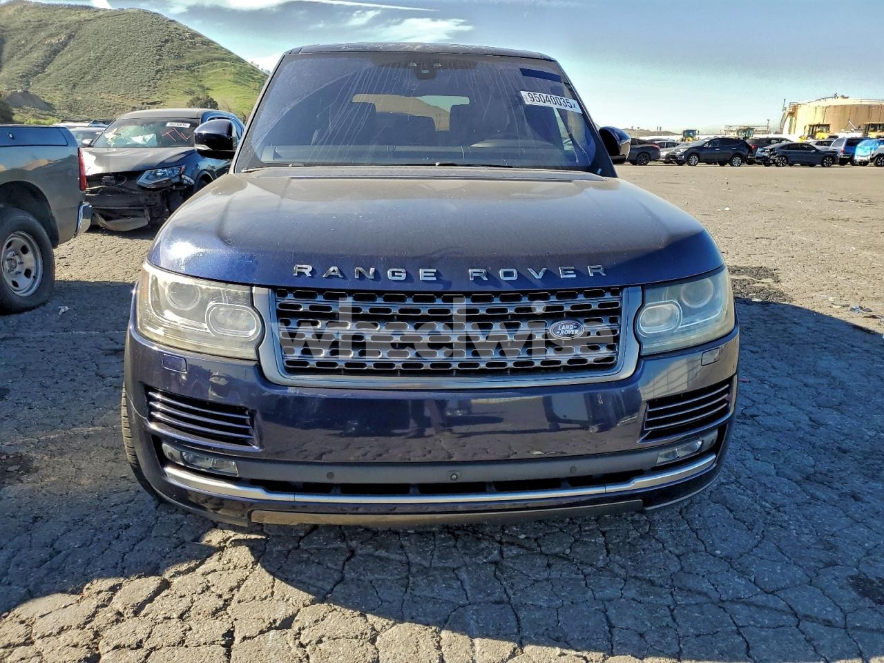 Photo 5 of 2017 LAND ROVER RANGE ROVER HSE (VIN SALGS2FV1HA341851)