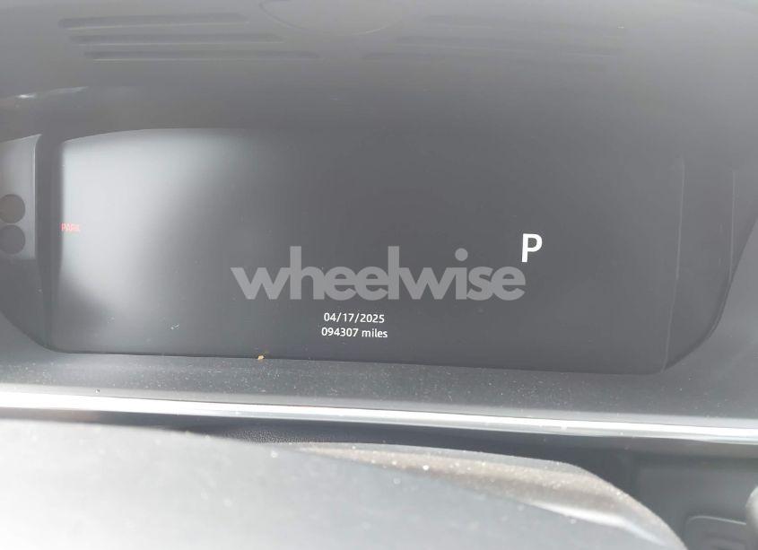 Photo 7 of 2017 Land Rover RANGE ROVER 3.0L V6 SUPERCHARGED HSE (VIN SALGS2FV3HA377654)