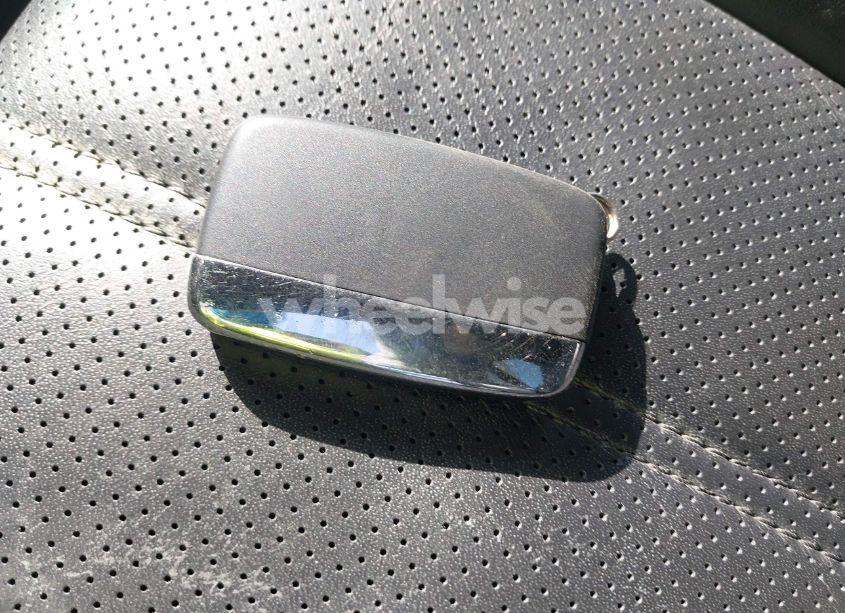 Photo 11 of 2016 Land Rover RANGE ROVER 3.0L V6 TURBOCHARGED DIESEL HSE TD6 (VIN SALGS2KF7GA267218)