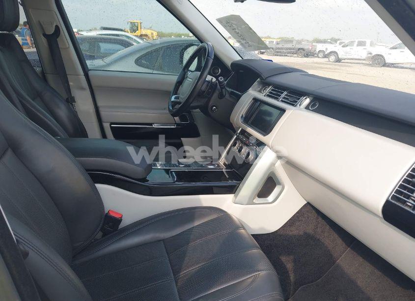 Photo 5 of 2016 Land Rover RANGE ROVER 3.0L V6 TURBOCHARGED DIESEL HSE TD6 (VIN SALGS2KF7GA267218)