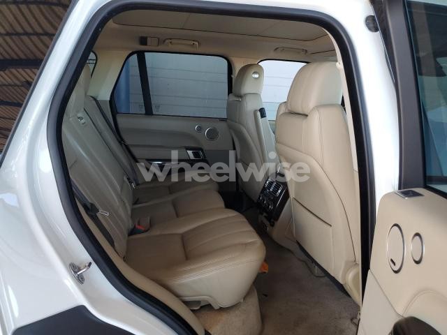 Photo 11 of 2016 LAND ROVER RANGE ROVER HSE (VIN SALGS2PF0GA293264)