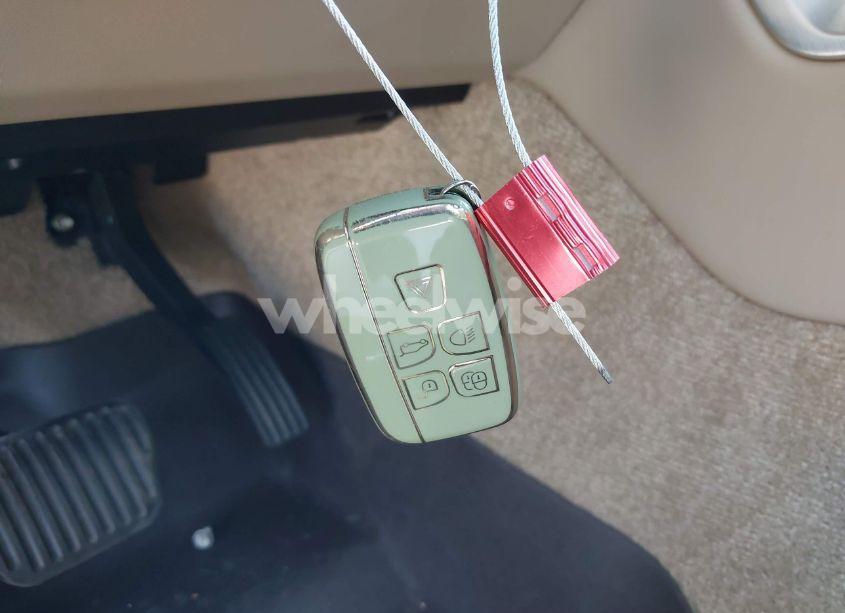 Photo 11 of 2016 Land Rover RANGE ROVER 3.0L V6 SUPERCHARGED HSE (VIN SALGS2PF0GA316798)