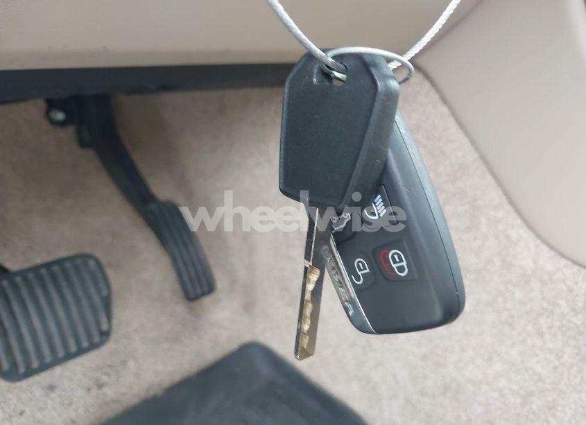 Photo 11 of 2016 Land Rover RANGE ROVER 3.0L V6 SUPERCHARGED HSE (VIN SALGS2PF2GA317810)