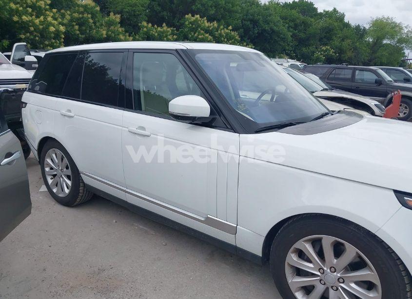 Photo 13 of 2016 Land Rover RANGE ROVER 3.0L V6 SUPERCHARGED HSE (VIN SALGS2PF2GA317810)