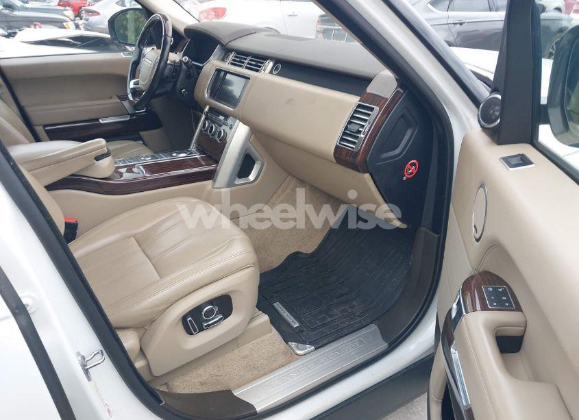 Photo 5 of 2016 Land Rover RANGE ROVER 3.0L V6 SUPERCHARGED HSE (VIN SALGS2PF2GA317810)