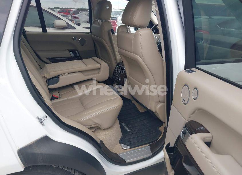 Photo 8 of 2016 Land Rover RANGE ROVER 3.0L V6 SUPERCHARGED HSE (VIN SALGS2PF2GA317810)