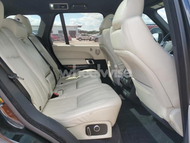 Photo 3 of 2016 LAND ROVER RANGE ROVER HSE (VIN SALGS2PFXGA313357)